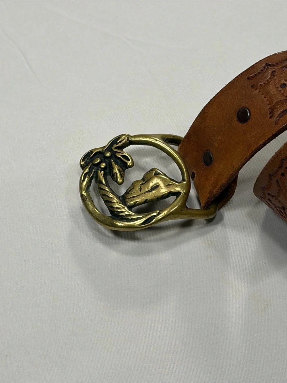 Vintage Tooled Leather Belt Brown Solid Brass Palm Tree Island Buckle Size 36
